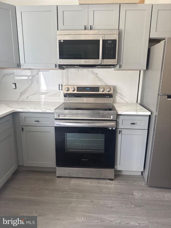 3853 N GRATZ ST, PHILADELPHIA, PA 19140 — photo 5