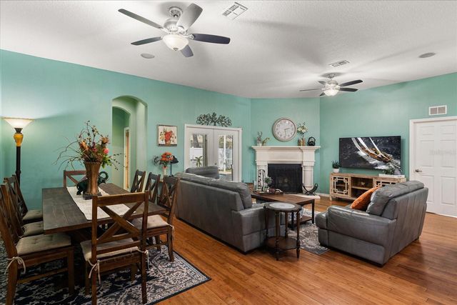 5001 44TH AVENUE N, St Petersburg, FL 33709