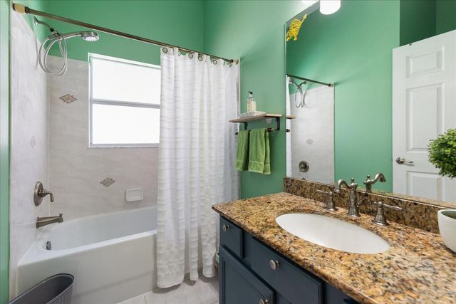 5001 44TH AVENUE N, St Petersburg, FL 33709