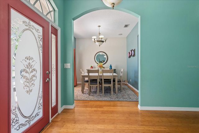 5001 44TH AVENUE N, St Petersburg, FL 33709