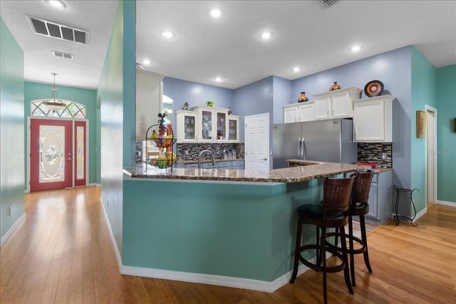 5001 44TH AVENUE N, St Petersburg, FL 33709