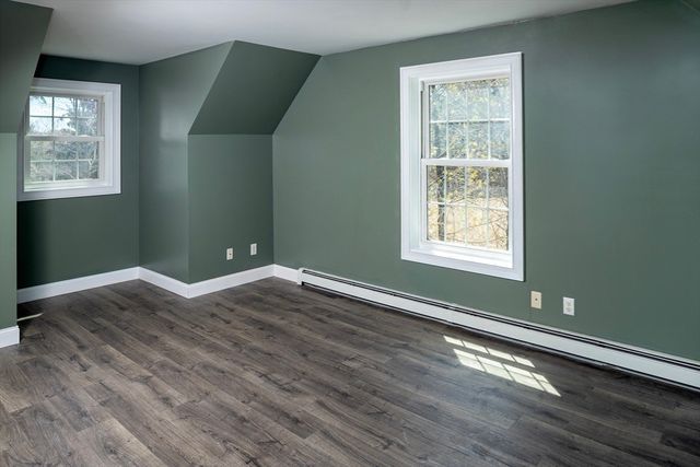 75 Federal Furnace Rd, Plymouth, MA 02360