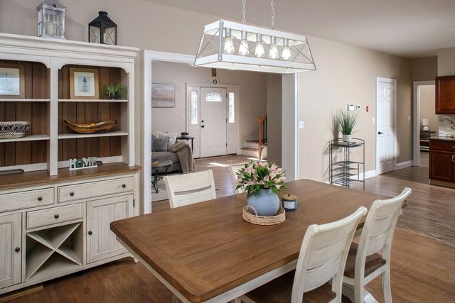 75 Federal Furnace Rd, Plymouth, MA 02360