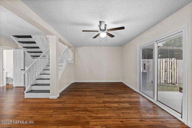3023 COBBLEWOOD Lane E, Jacksonville, FL 32225