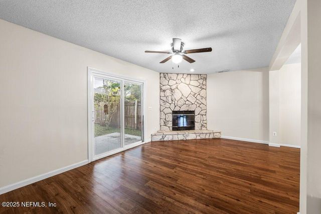 3023 COBBLEWOOD Lane E, Jacksonville, FL 32225