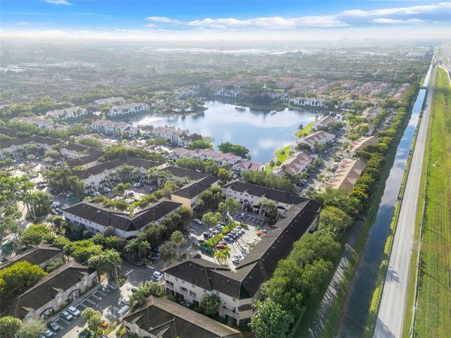 5670 NW 116th Ave 219, Doral, FL 33178