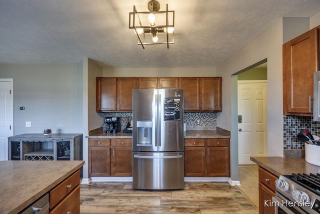 663 Orchard Court NE, Rockford, MI 49341