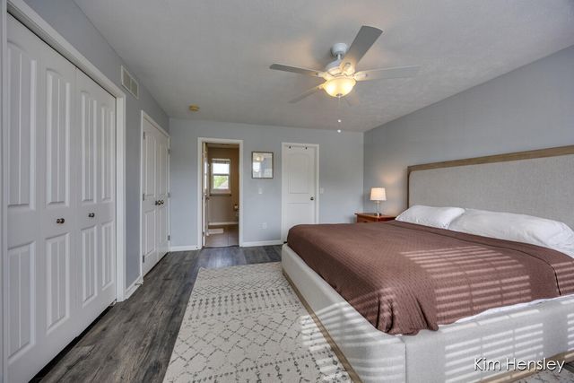 663 Orchard Court NE, Rockford, MI 49341