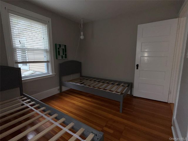 7 Broadway, Cornwall, NY 12518