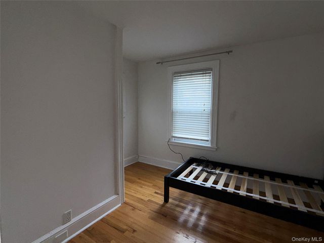 7 Broadway, Cornwall, NY 12518