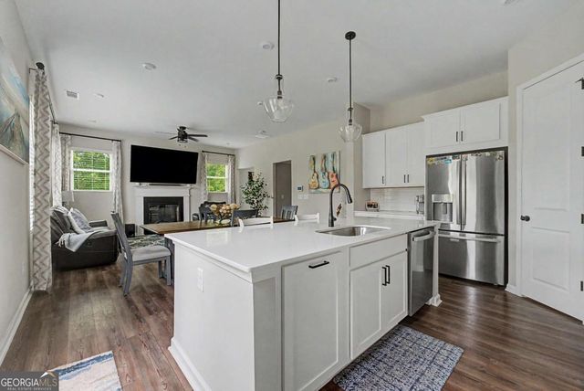 2000 Buice Lake, Acworth, GA 30102