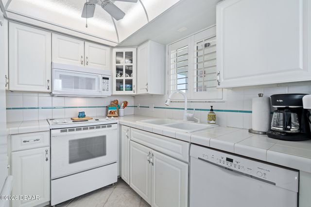 3510 S Ocean Shore Blvd Apt 112, Flagler Beach, FL 32136