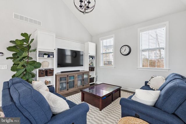 2801 HOFFS WAY, Warrington, PA 18976