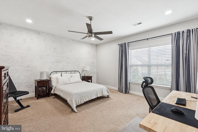 2801 HOFFS WAY, Warrington, PA 18976