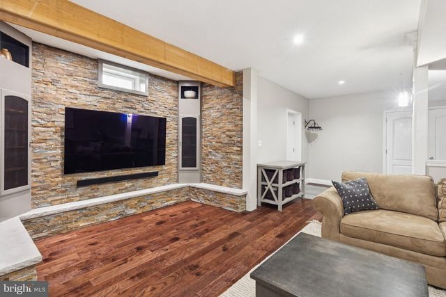 2801 HOFFS WAY, Warrington, PA 18976