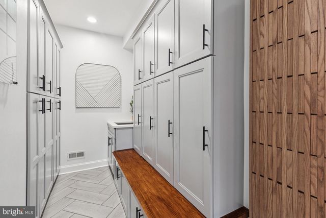 2801 HOFFS WAY, Warrington, PA 18976