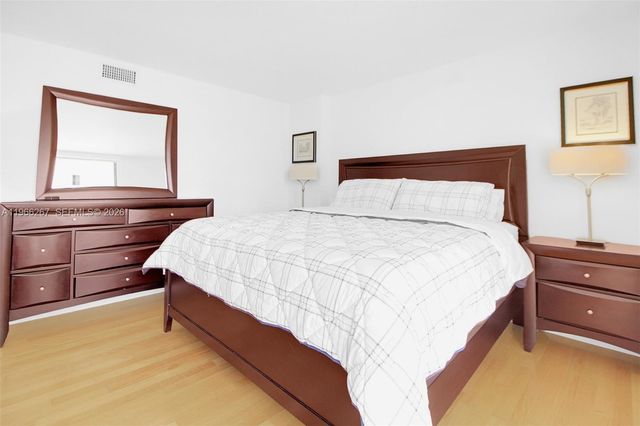 5757 Collins Ave 1003, Miami Beach, FL 33140