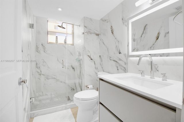 5757 Collins Ave 1003, Miami Beach, FL 33140