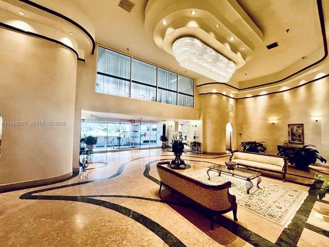 5757 Collins Ave 1003, Miami Beach, FL 33140