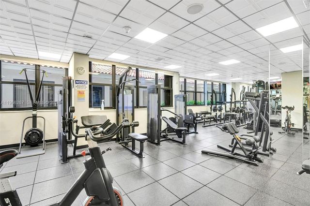 5757 Collins Ave 1003, Miami Beach, FL 33140