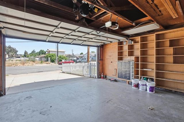 1483 E Madison Ave, El Cajon, CA 92019