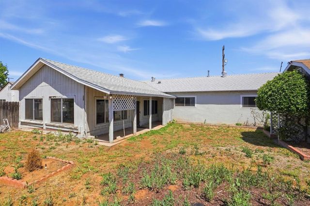 1483 E Madison Ave, El Cajon, CA 92019
