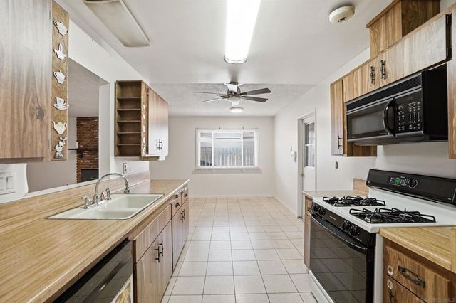 1483 E Madison Ave, El Cajon, CA 92019