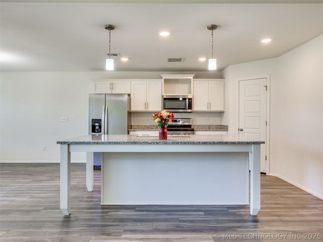 13426 S 93rd East Avenue, Bixby, OK 74008
