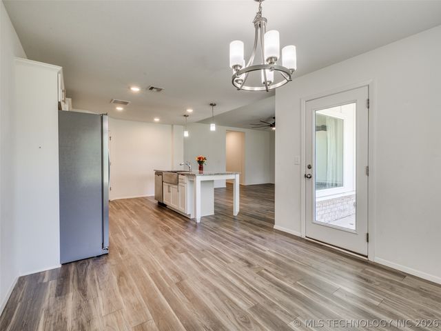 13426 S 93rd East Avenue, Bixby, OK 74008
