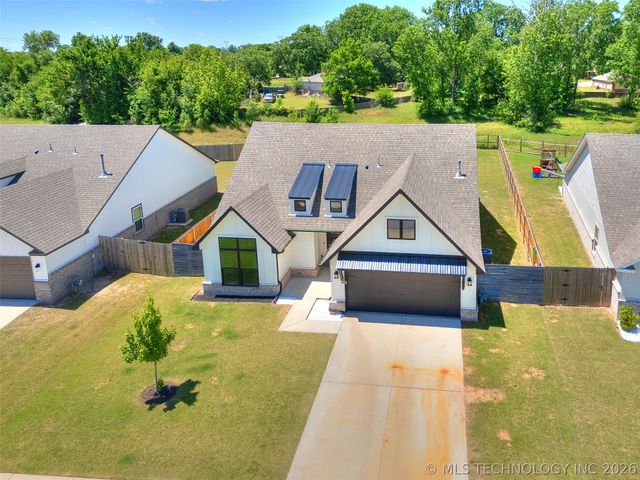 13426 S 93rd East Avenue, Bixby, OK 74008