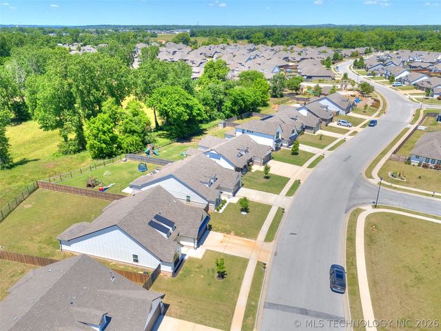 13426 S 93rd East Avenue, Bixby, OK 74008