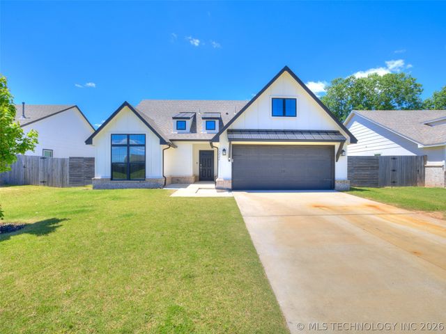 13426 S 93rd East Avenue, Bixby, OK 74008