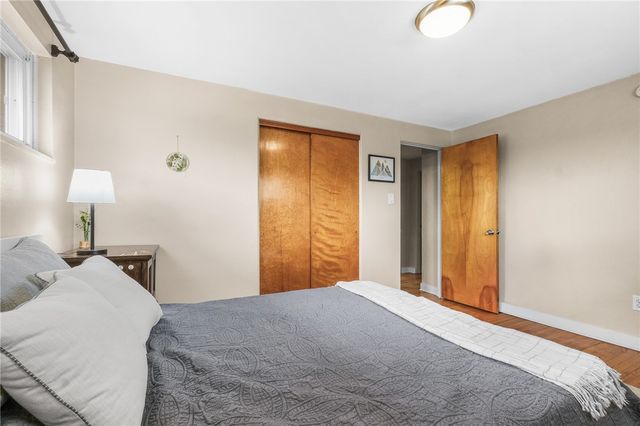 1654 Hollyrood Rd, Baldwin Boro, PA 15227
