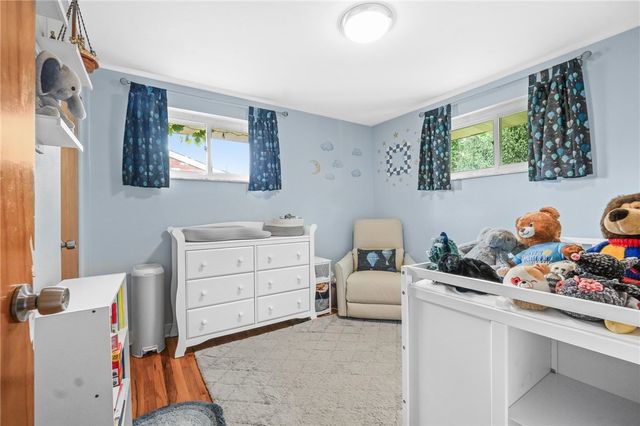 1654 Hollyrood Rd, Baldwin Boro, PA 15227