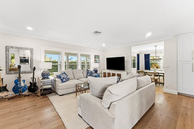 541 Lighthouse Drive, North Palm Beach, FL 33408