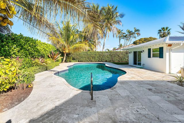 541 Lighthouse Drive, North Palm Beach, FL 33408