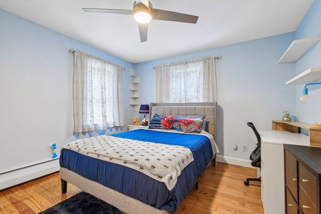 141 Hale St 2, Beverly, MA 01915