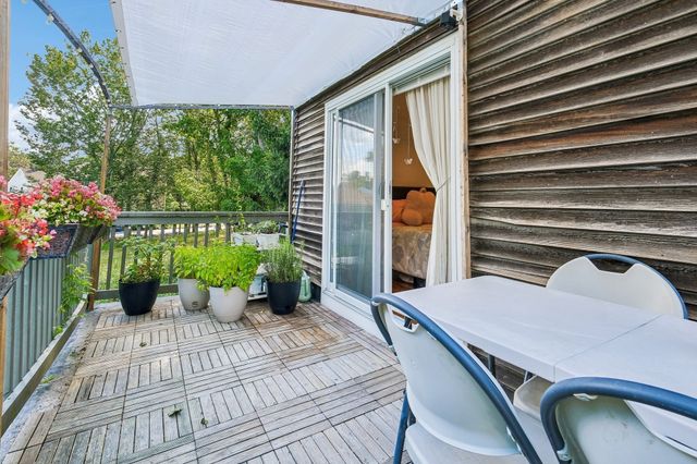 141 Hale St 2, Beverly, MA 01915