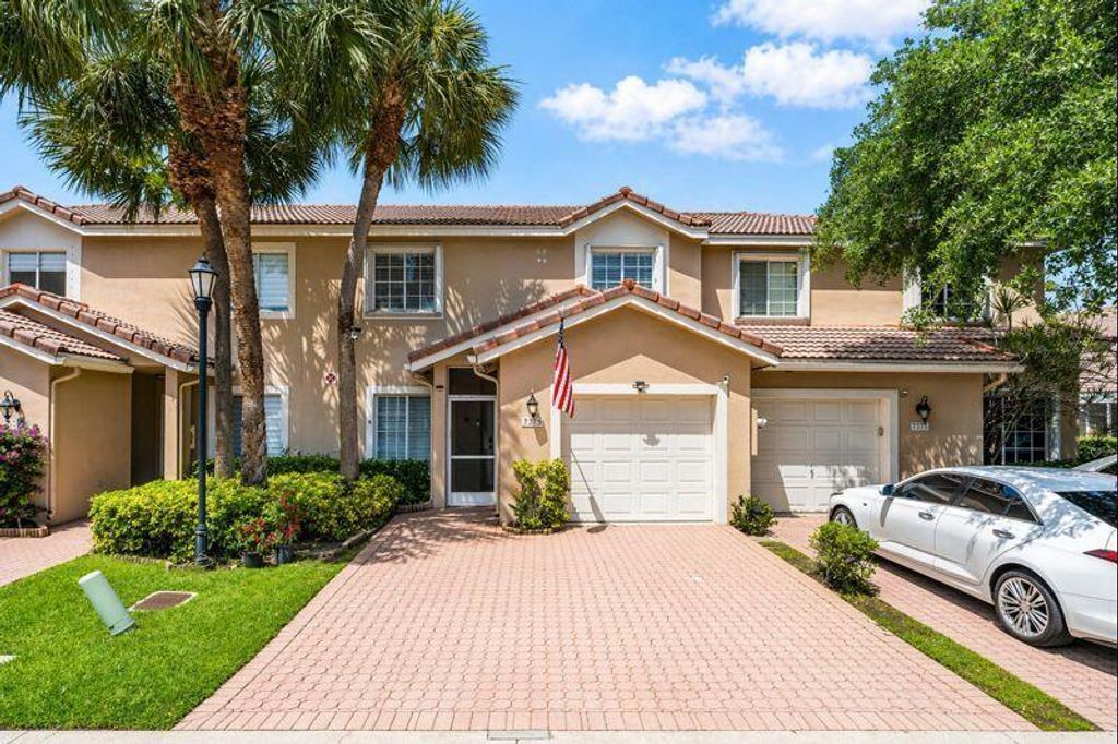 7375 NW 61st Terrace 2-19, Parkland, FL 33067