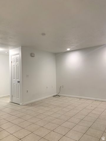 4014 S PORTER, South Ogden, UT 84403