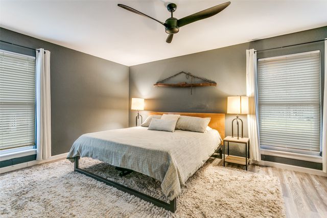 1225 Sleepy Hollow Court, Grapevine, TX 76051