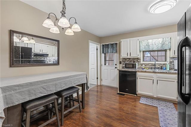 69 Lanning Drive, Denton, NC 27239