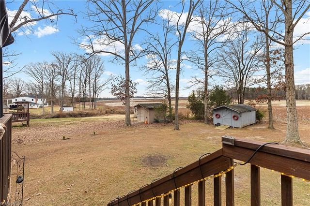69 Lanning Drive, Denton, NC 27239