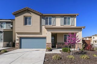 8000 Oxbow Landing Loop, Roseville, CA 95747