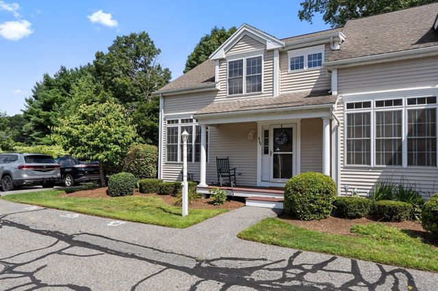 864 Brockton Ave 864, Abington, MA 02351