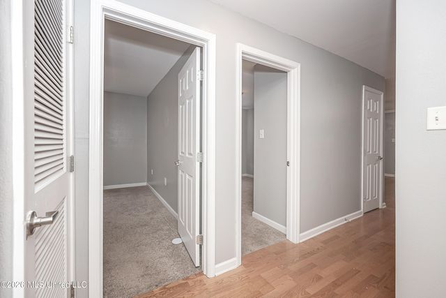 2421 Beachview Drive, G-13, Ocean Springs, MS 39564