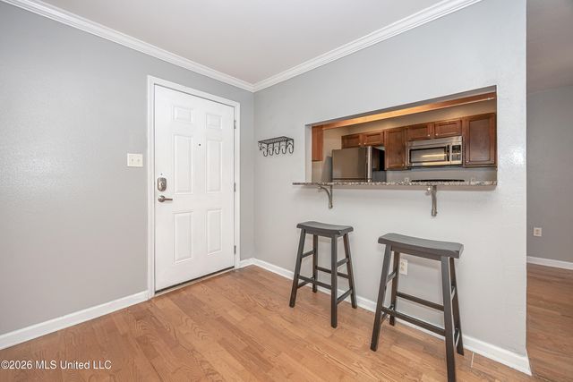 2421 Beachview Drive, G-13, Ocean Springs, MS 39564