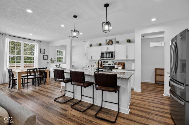 6624 Timberline Trail, Whitestown, IN 46075