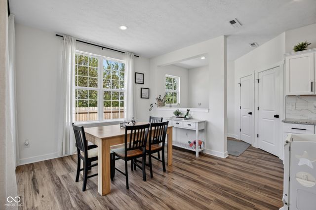 6624 Timberline Trail, Whitestown, IN 46075