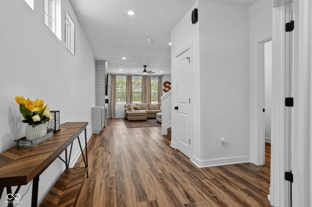 6624 Timberline Trail, Whitestown, IN 46075